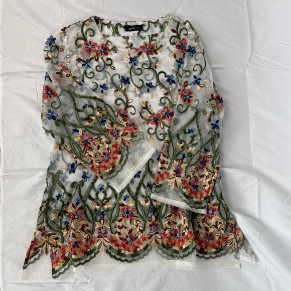 Yushi Floral Embroidered Sheer Mesh Tunic Top White Red Green Colorful Boho M - Picture 3 of 8